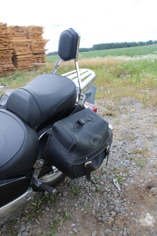 807293-12 Suzuki Intruder 1500cc (4214km)