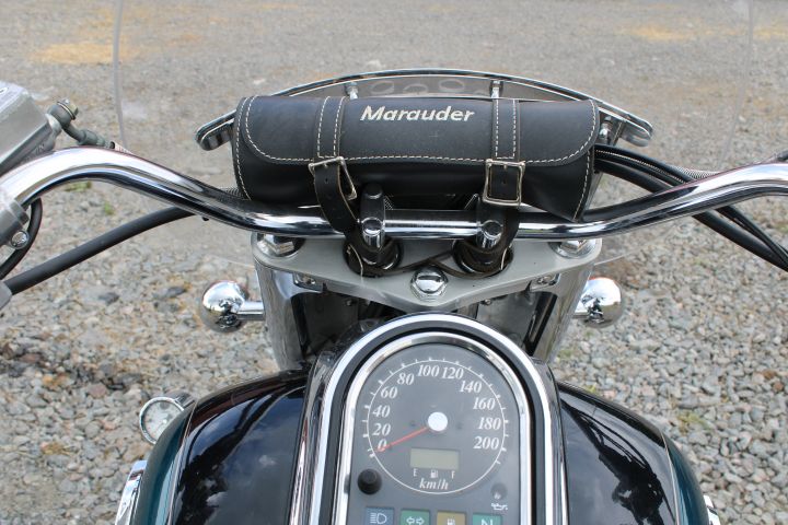 807293-22 Suzuki Intruder 1500cc (4214km)