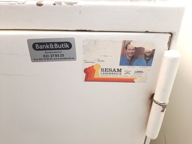 814757-4 Safe Rosengrens (2 Keys)