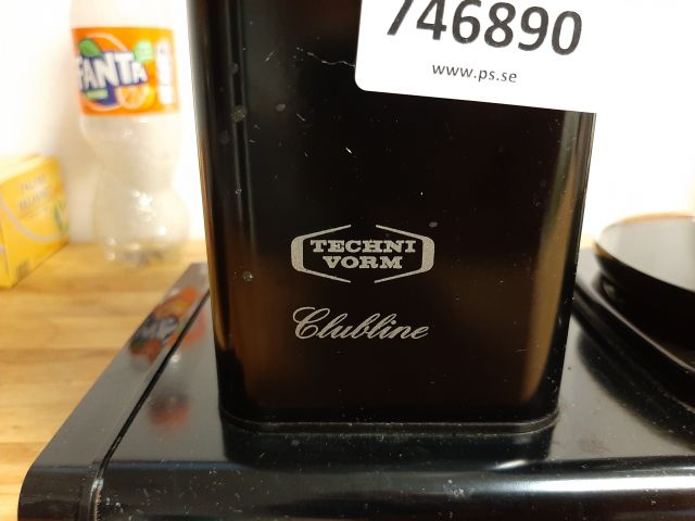 746890-3 Coffee maker & kettle - Moccamaster & Philips