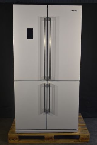 682654-2 Fridge / freezer side-by-side Smeg FQ60BPE