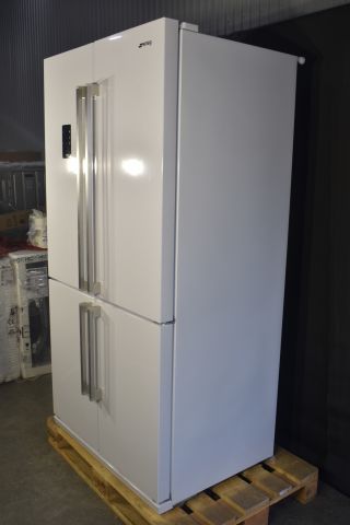 682654-4 Fridge / freezer side-by-side Smeg FQ60BPE