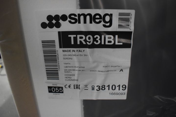 682685-6 Induction hob and Thermo-ventilated oven from SMEG - TR93IBL