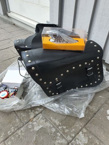 763879-11 Lifan LF 250-4 20hp (303km)