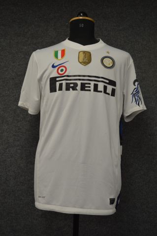 778976-1 Inter shirt Pazzini