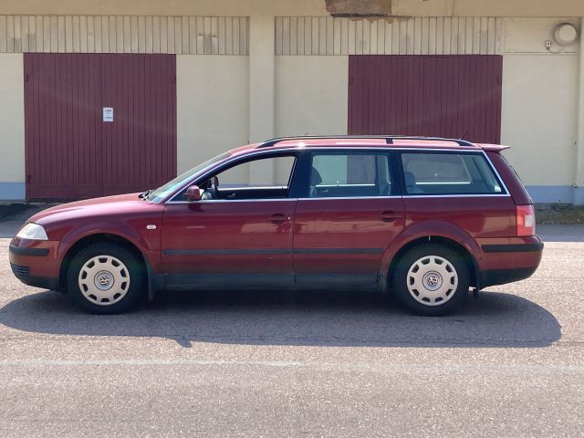 807269-8 Volkswagen Passat 1.8T, 150hp -00 (206885km)