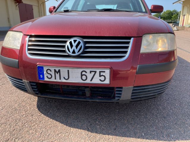 807269-13 Volkswagen Passat 1.8T, 150hp -00 (206885km)