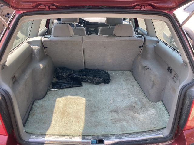 807269-47 Volkswagen Passat 1.8T, 150hp -00 (206885km)