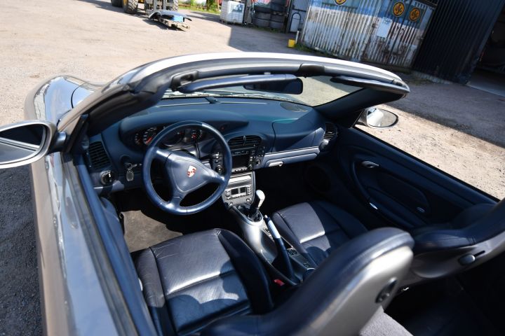 819665-14 PORSCHE 911 CARRERA, 2002, 315 hp
