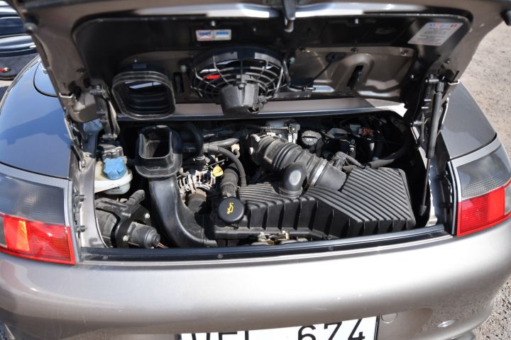 819665-21 PORSCHE 911 CARRERA, 2002, 315 hp
