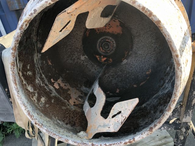 819927-2 Cement mixer HCM 450