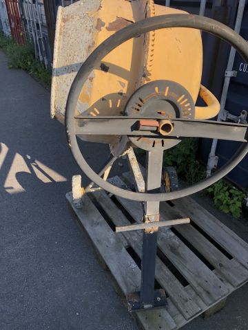 819927-3 Cement mixer HCM 450