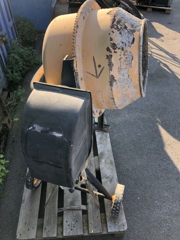 819927-4 Cement mixer HCM 450