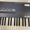 820116-4 Alesis Quadrasynth Synthesizer (vaatii korjausta/needs repair)