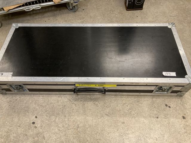 820117-13 Kurzweil K2000 Synthesizer (vaatii korjausta/needs repair)