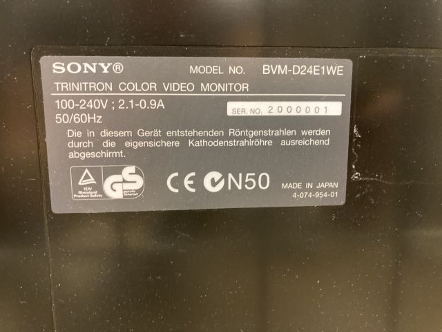 820142-4 Sony BVM-D24E1WE 24" Monitor