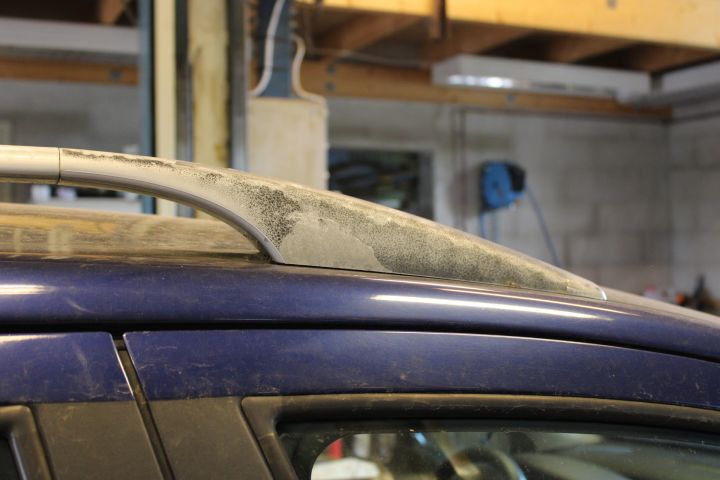 794255-18 Peugeot 307 SW 2.0 Manual, 136hp, -03 [Repair object]