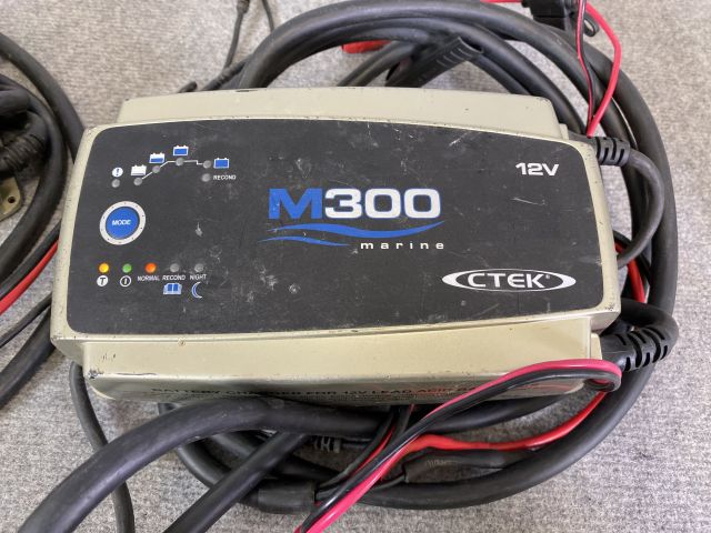 745401-2 Battery charger, CTEK M300 Marine, 12V, 2 pcs