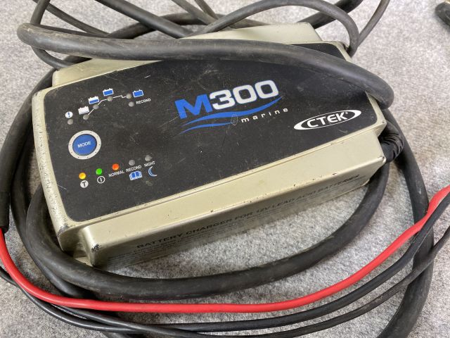 745401-5 Battery charger, CTEK M300 Marine, 12V, 2 pcs