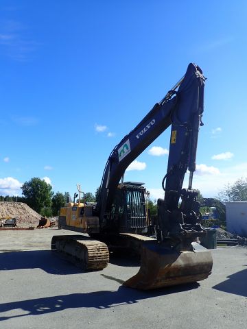 687538-7 Crawler excavator Volvo EC 220 DL -2013