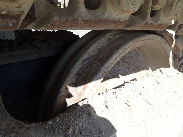 687538-13 Crawler excavator Volvo EC 220 DL -2013