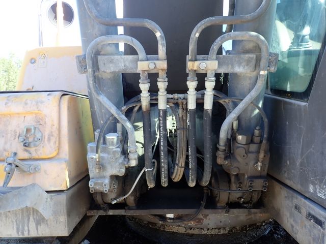 687538-37 Crawler excavator Volvo EC 220 DL -2013