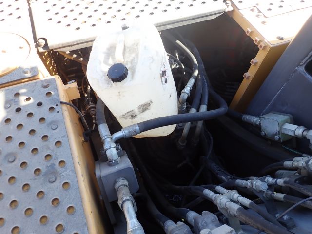 687538-42 Crawler excavator Volvo EC 220 DL -2013