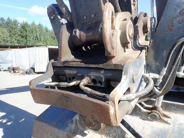 687538-62 Crawler excavator Volvo EC 220 DL -2013