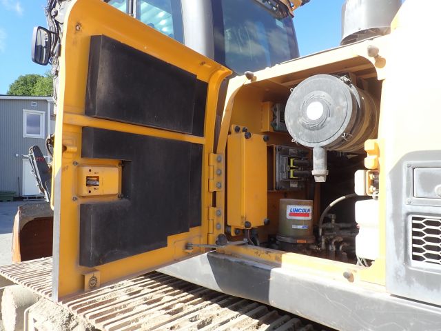 687538-73 Crawler excavator Volvo EC 220 DL -2013