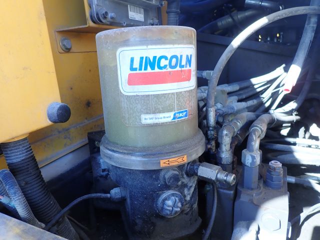 687538-75 Crawler excavator Volvo EC 220 DL -2013