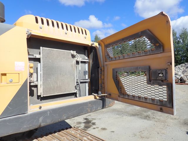 687538-79 Crawler excavator Volvo EC 220 DL -2013