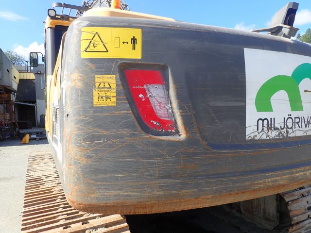 687538-81 Crawler excavator Volvo EC 220 DL -2013