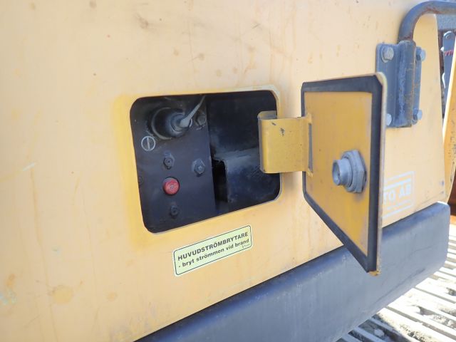 687538-89 Crawler excavator Volvo EC 220 DL -2013