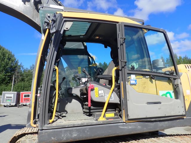 687538-91 Crawler excavator Volvo EC 220 DL -2013