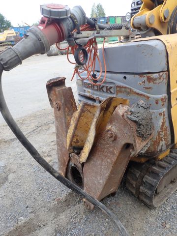 689580-36 Brokk 180