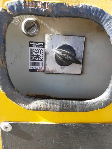 753904-12 Demolition robot Brokk 330