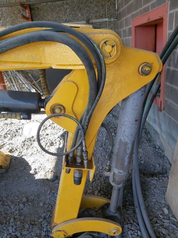 753904-15 Demolition robot Brokk 330