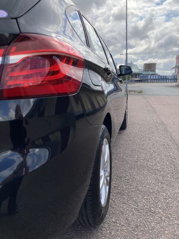 807272-21 BMW 218i Active Tourer Manual -2016 (136hp, 85671km)