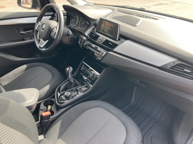 807272-30 BMW 218i Active Tourer Manual -2016 (136hp, 85671km)