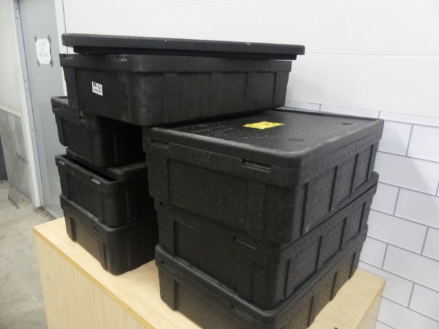 735995-2 7 st. Cateringlådor