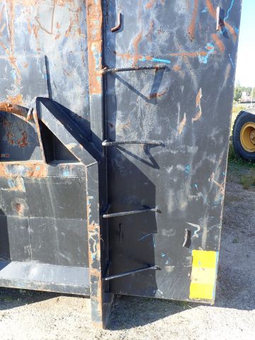 687550-14 Demountable container 30M2