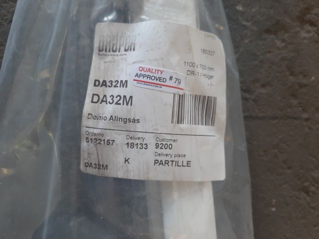 769146-11 Electric window awning Draper DC118W (ca110x70cm)