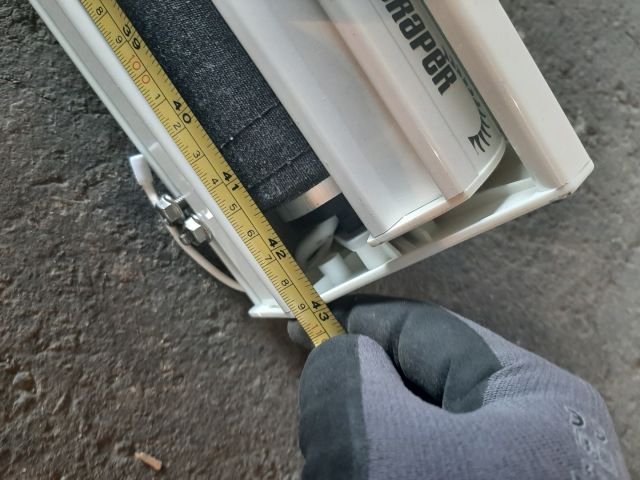 769146-9 Electric window awning Draper DC118W (ca110x70cm)