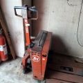 812460-1 Pallet truck with charger BT (Repair object)