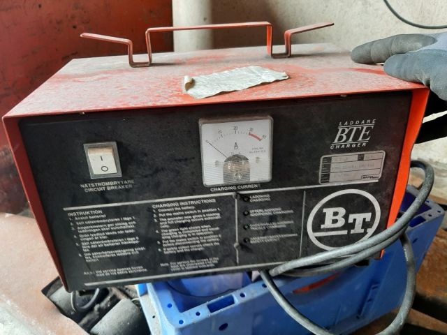812460-3 Pallet truck with charger BT (Repair object)