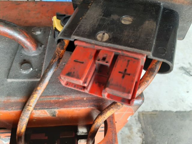 812460-6 Pallet truck with charger BT (Repair object)