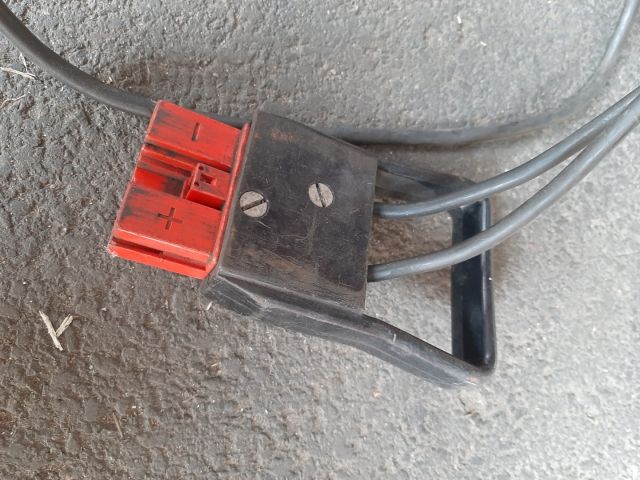 812463-19 Pallet truck with charger BT (Repair object)