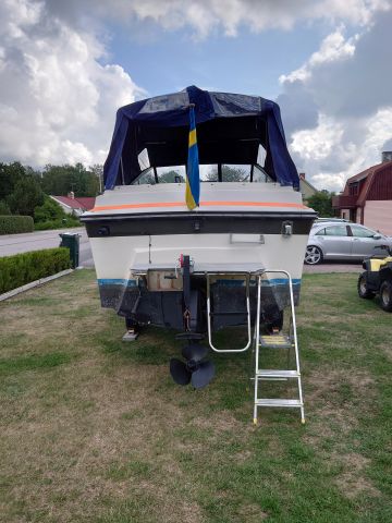 821391-4 FJORD 650 SE with cart