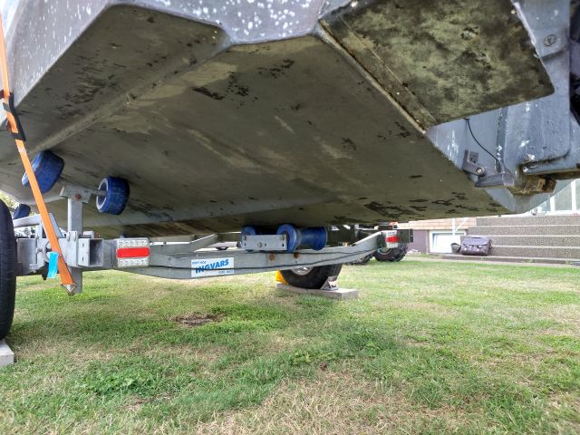 821391-15 FJORD 650 SE with cart