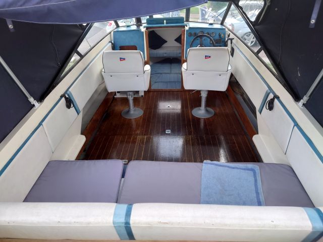 821391-20 FJORD 650 SE with cart